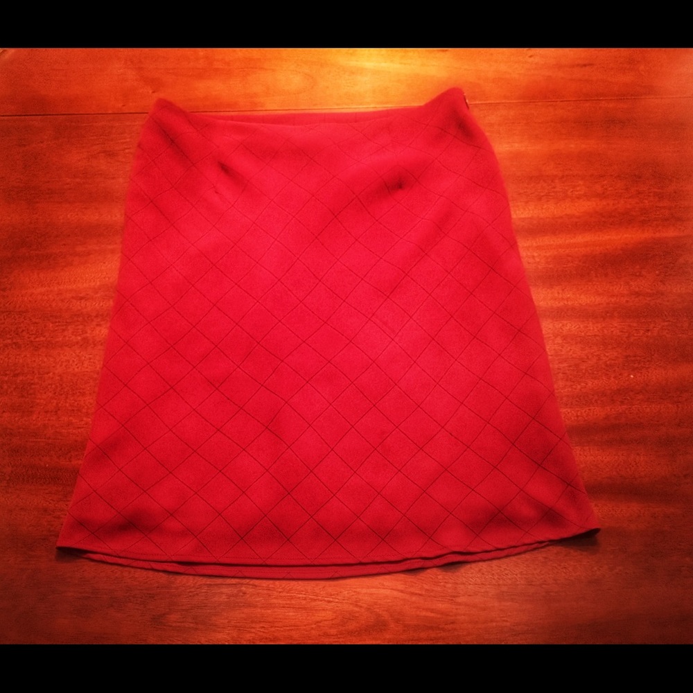 Red and black a line skirt